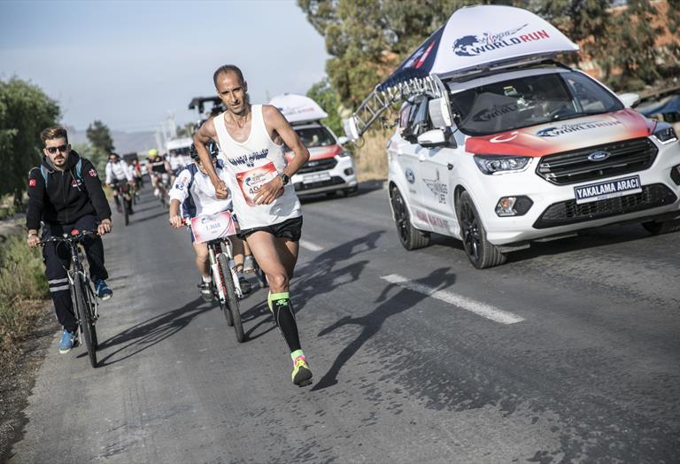 Ford Otosan, Wings For Life Dünya Koşusu’nda dünyanın en kalabalık 3. takımıyla koştu