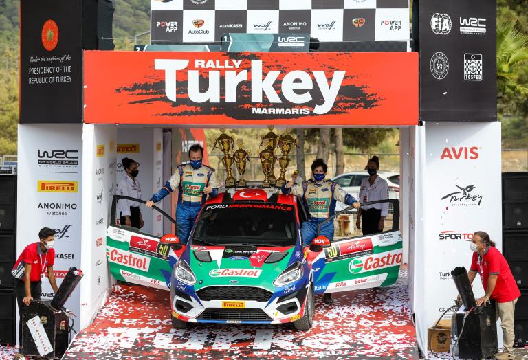 Castrol Ford Team Türkiye, Türkiye Ralli Şampiyonası’nın ilk yarışı olan WRC Türkiye Rallisi’nde ‘gençler’ ve ‘iki çeker’ kategorilerini domine etti