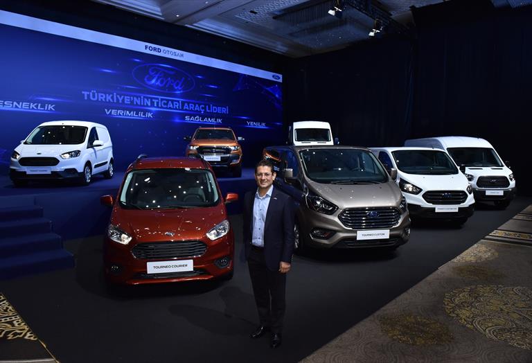 Haklı liderliğin fotoğrafı: Türkiye ve Avrupa’nın 1 numarası Ford ticari ailesinin en yeni üyeleri bir arada