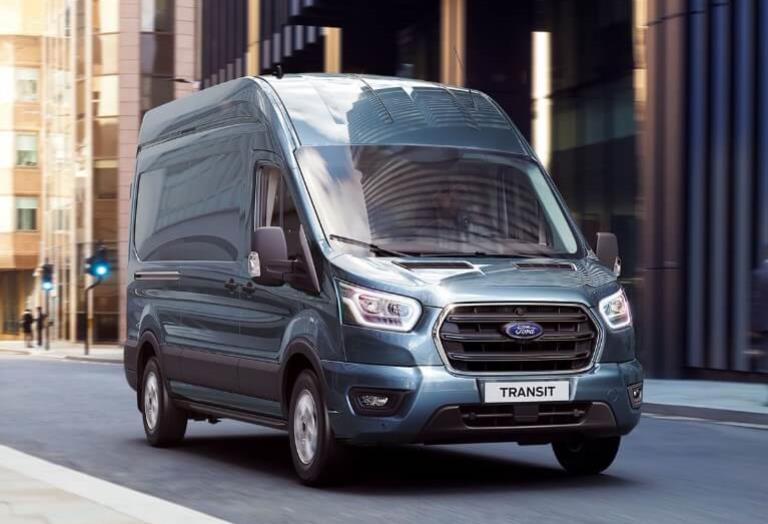 Ford dikkatleri üzerinde toplayan Yeni Transit ‘Limited’i ve yüksek kapasiteli soğutucuya sahip ‘Frigo Van’ı sundu